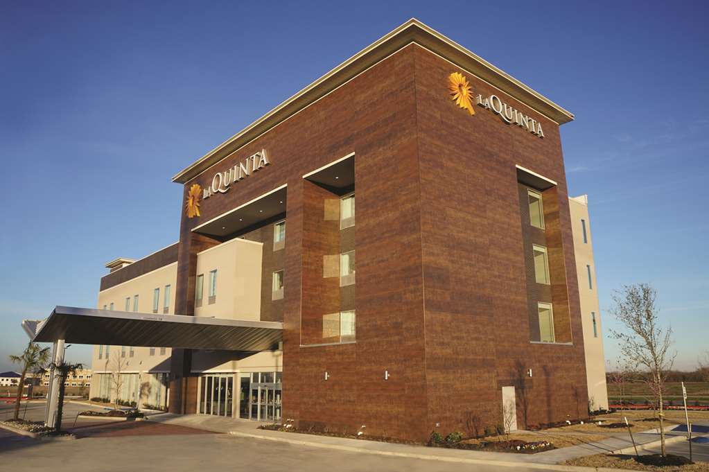 La Quinta By Wyndham Dallas Plano - Колонията Екстериор снимка