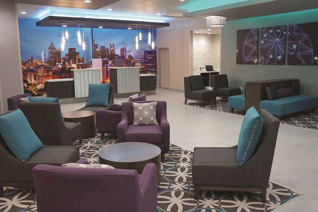 La Quinta By Wyndham Dallas Plano - Колонията Интериор снимка